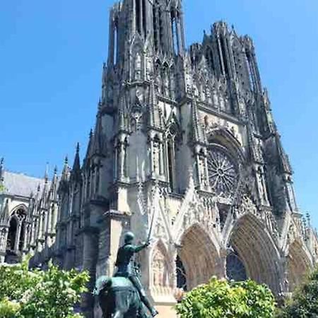 Apppartement Des Sacres De Reims 아파트 외부 사진