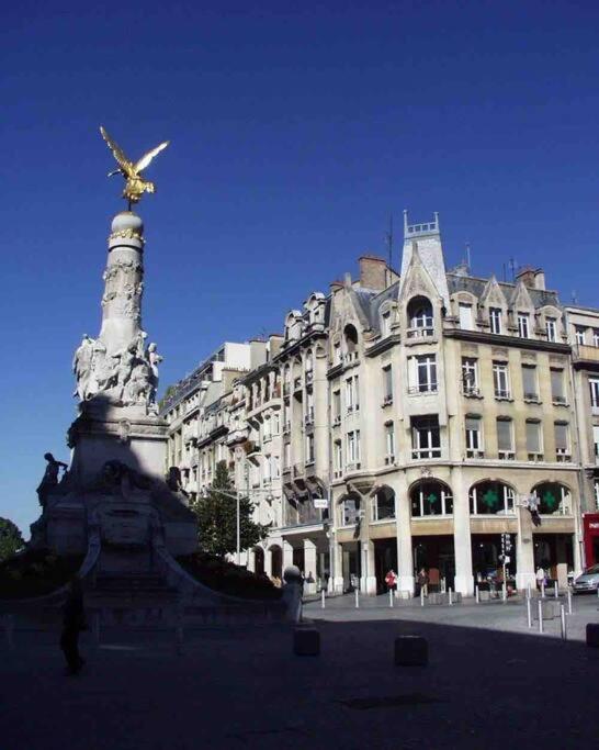 Apppartement Des Sacres De Reims 아파트 외부 사진